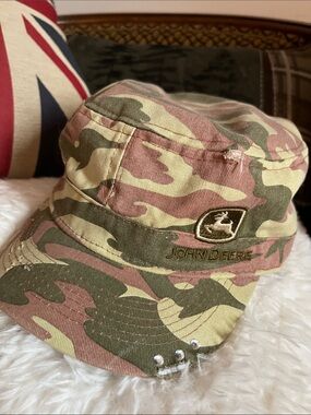 John Deere Camouflage Field Cap - Green & Tan